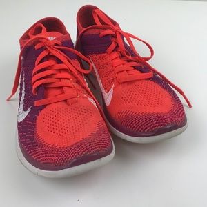 Nike Women's 4.0 Flyknit Running Sneaker Shoe 7.5